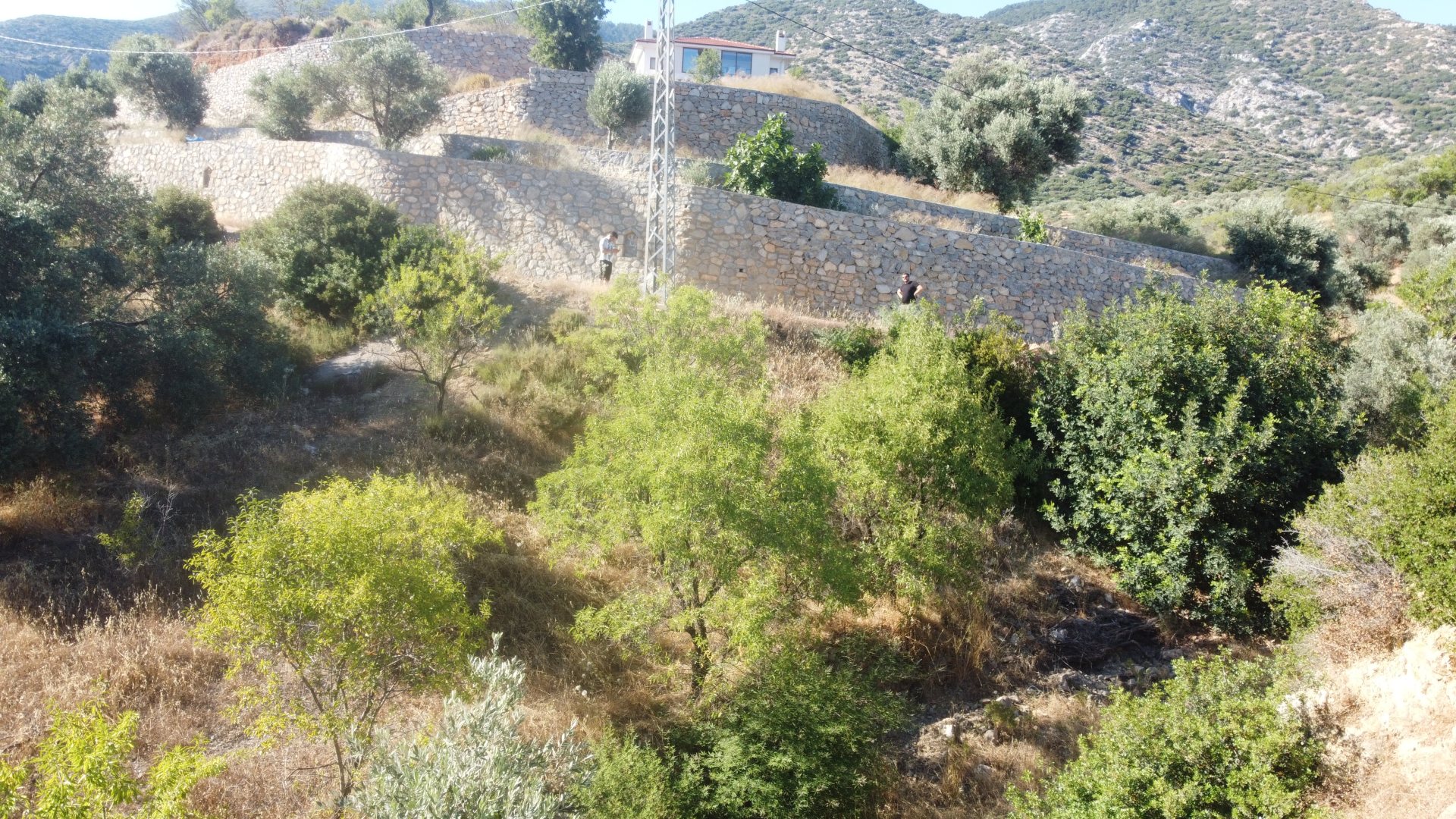 YERLEŞİM ALANI İÇİNDE FIRSAT ARAZİ