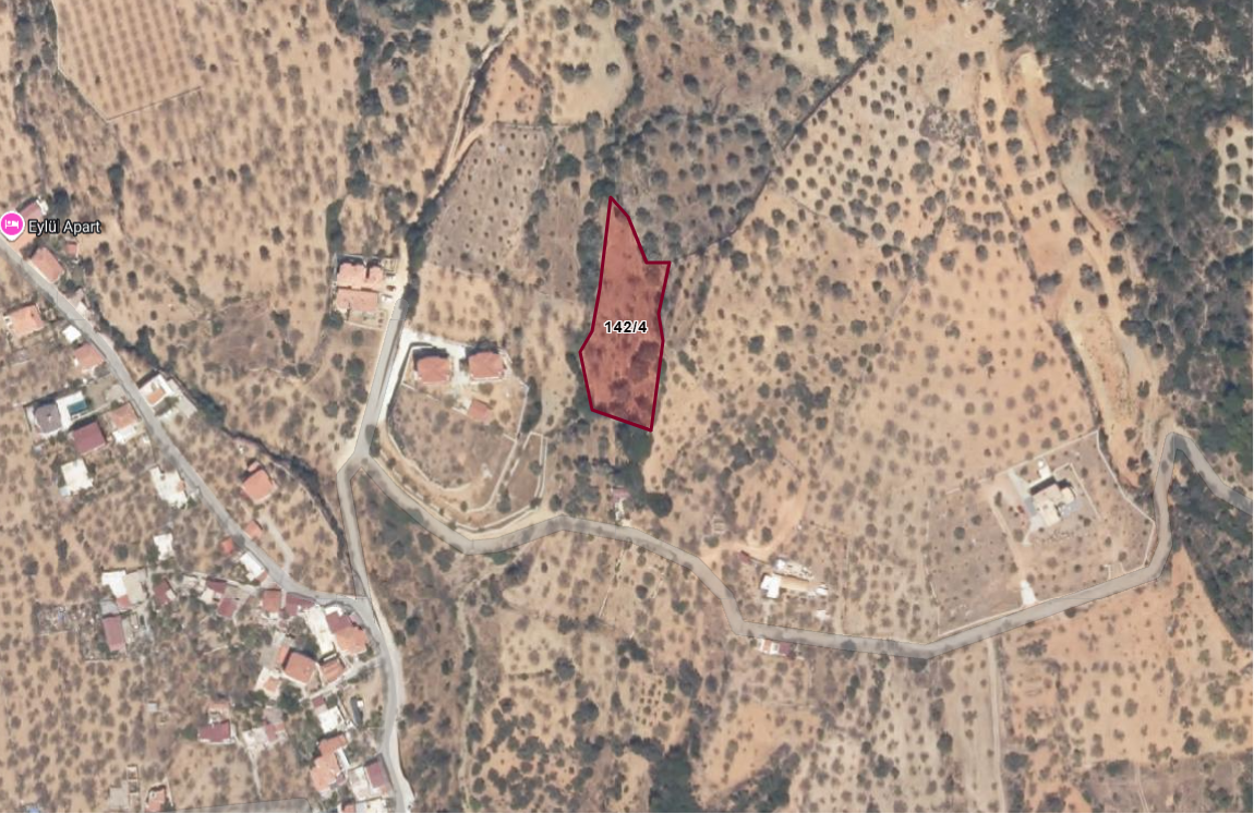 YERLEŞİM ALANINA YAKIN MUHTEŞEM LOKASYON